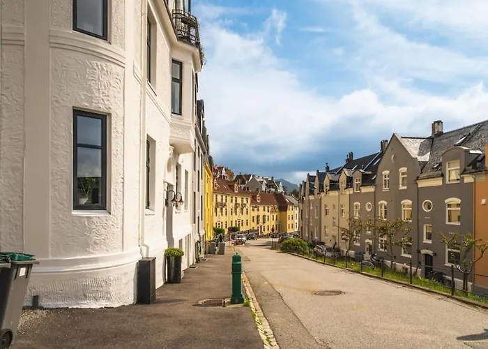 Dinbnb Apartments Calm Surroundings In Sandviken